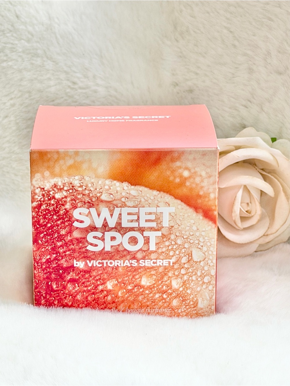 Victoria's Secret Sweet Spot PEACH SCENTED CANDLE LUXURY HOME FRAGRANCE 8oz